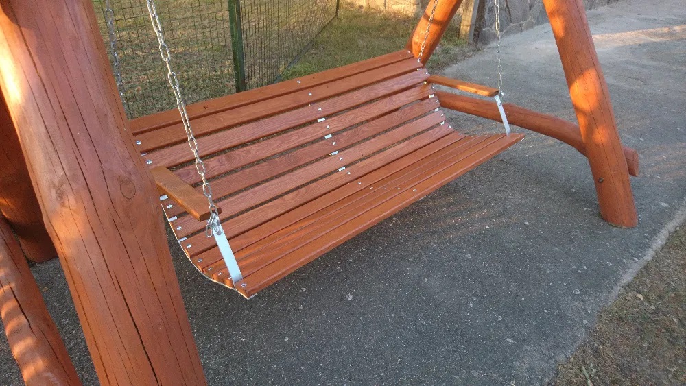 Ławka wisząca
